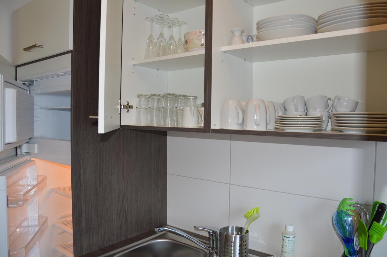 Ferienwohnung Am Brunnen  Rheinhausen Exterior foto